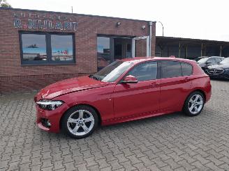 Schadeauto BMW 1-serie 118i M-SPORT SHADOW EDITION LED 2019/3