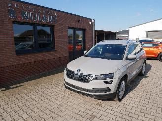 Coche accidentado Skoda Karoq STYLE 4X4 LED ACC 2018/7