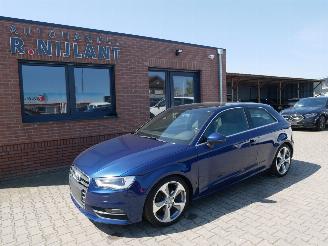 krockskadad bil auto Audi A3 XENON PANORAMADAK 2013/11
