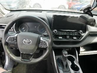 Toyota Highlander AWD LEER LED PANORAMADAK 7 PERSOONS picture 14
