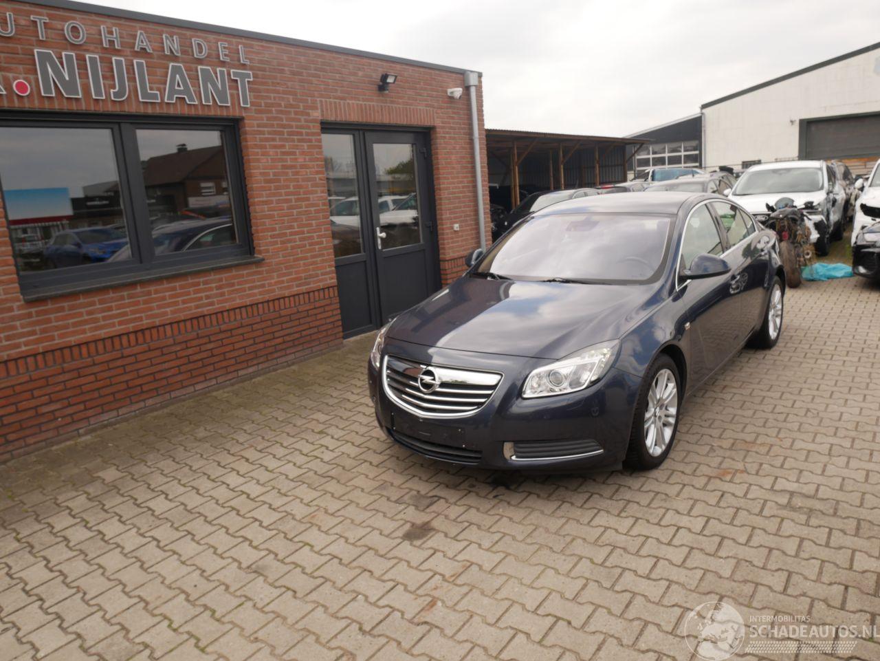 Opel Insignia COSMO BI-XENON