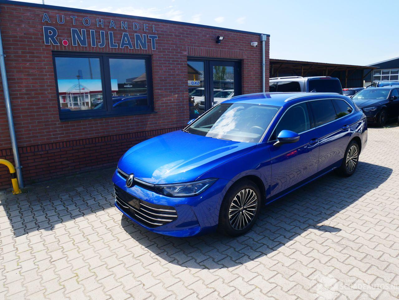Volkswagen Passat ELEGANCE