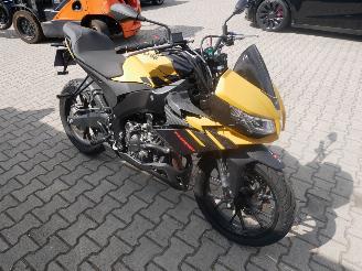 Aprilia Tuono 125 picture 4