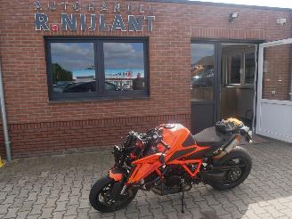 Damaged car KTM  1350 SUPER DUKE R 2025/4