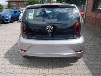 Volkswagen Up! e-Up picture 6