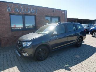 krockskadad bil auto Dacia Logan STEPWAY 2018/4