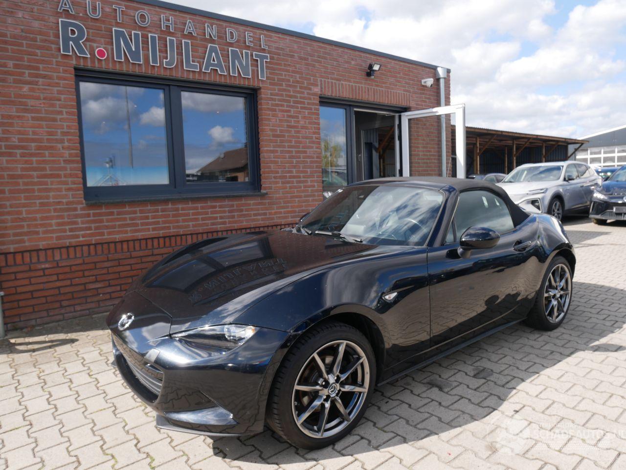 Mazda MX-5 EXCLUSIVE-LINE LEER LED