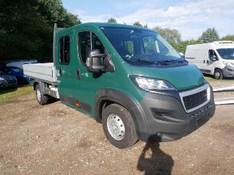 Peugeot Boxer L4 PICK UP DUBBELCABINE MOTORSCHADE picture 2