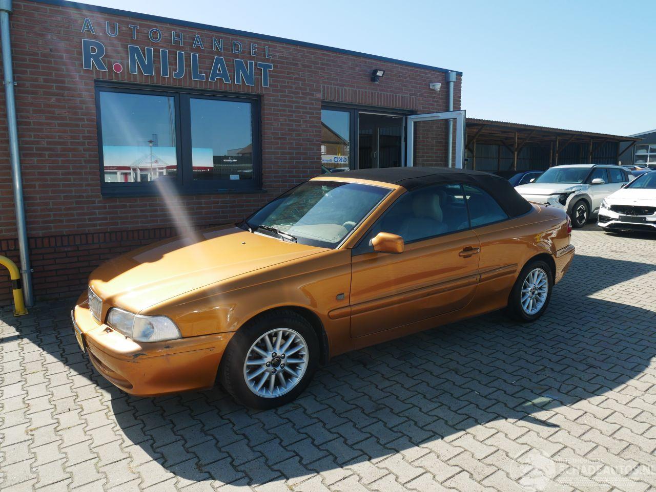 Volvo C-70 CABRIO LEER
