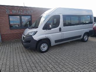 Damaged car Peugeot Boxer L2H2 8 PERSOONS 2018/2