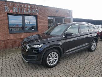 Schadeauto Skoda Kodiaq 7 PERSOONS LEER LED 4X4 2023/4