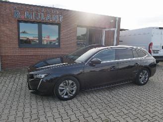 Voiture accidenté Peugeot 508 SW ALLURE 225 PLUG-IN HYBRIDE 2020/1