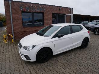 uszkodzony samochody osobowe Seat Ibiza FR 2018/9
