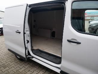 Opel Vivaro EDITION L3 LANG AIRCO NAVIGATIE picture 15