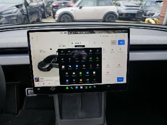 Tesla Model 3 RWD picture 9