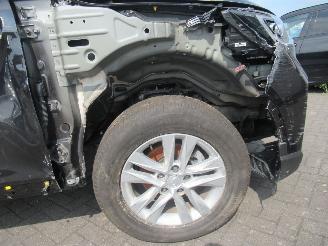 Ssang yong Rexton 2.2D 220 4WD Aut. SAPPHIRE Climatronic Leer Navi Camera E-Stoelen StoelVerwarming...... picture 9