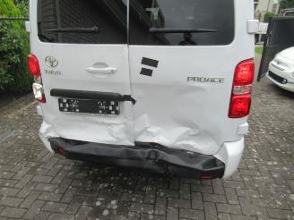 Toyota ProAce Verso 2.0D DubbelCab 2xSchuifdeur 6-Zits Airco Navi Camera StoelVerwarming CruiseControl....... picture 6