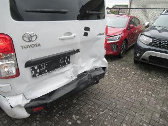 Toyota ProAce Verso 2.0D DubbelCab 2xSchuifdeur 6-Zits Airco Navi Camera StoelVerwarming CruiseControl....... picture 7