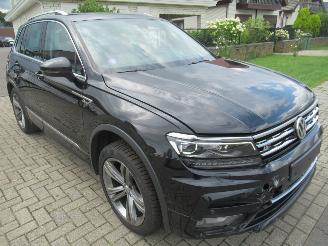 skadebil auto Volkswagen Tiguan 1.5TSI 150pk DSG-Aut. R-LINE Climatronic Leer Navi Panorama-D Camera ..... 2020/6