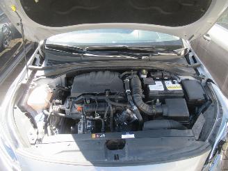 Kia Xceed 1.0T 120Pk 22.000km!! Climatronic Halfleer Navi Camera Keyless-Go ..... picture 12