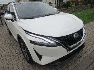 Nissan Qashqai 1.3DIG-T140pk MildHybrid Climatronic Navi Panorama-D Camera Keyless-Go picture 4