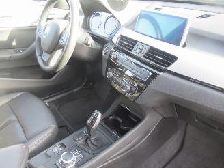 BMW X1 S-Drive18d 2.0D AUT. Climatronic  Leer  Navi  Camera  StoelVerwarming........ picture 14