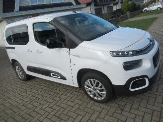 Citroën Berlingo 1.5BlueHdi 100 5-Zits  Airco  Navi  CruiseControl  2xSchuifdeur 20.200KM!! picture 8