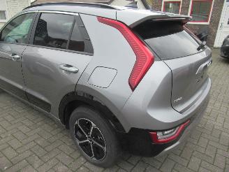 Kia Niro 1.6 Plug-in-Hybrid Aut 25.300km!! Climatronic HalfLeer Navi Camera Keyless-Go StoelStuur Verwarming.... picture 7