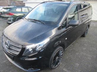uszkodzony samochody osobowe Mercedes Vito Vito Lang 114CDI 136Pk AUT. 6-Zits Airco Camera CruiseControl..... 2020/2