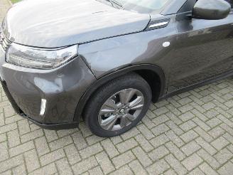 Suzuki Vitara 1.4 Aut Hybrid Climat Navi Camera StoelVerwarming..... picture 13
