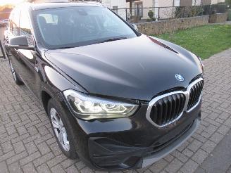 BMW X1 X-DRIVE25E Aut.AWD PluginHybrid Climatronic Leer Navi Camera StoelVerwarming....... picture 7