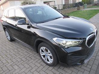 BMW X1 X-DRIVE25E Aut.AWD PluginHybrid Climatronic Leer Navi Camera StoelVerwarming....... picture 6