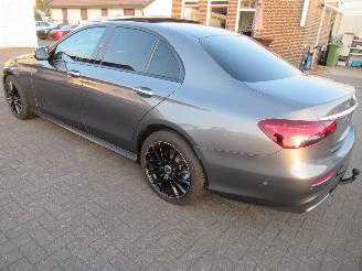 Mercedes E-klasse E200 d Aut. 79.000km!!  AMG-LINE Leder Navi 360Cam Pano Burmester-Sound.... picture 3