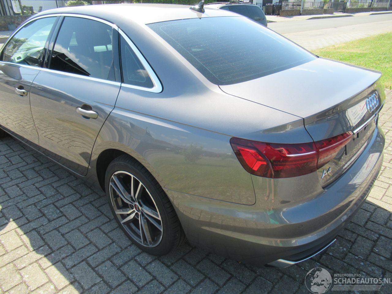 Audi A4 A4 2.0TDI S-Tronic Aut. MildHybrid Airco-Aut Navi Camera Distronic Keyless-Start Trekhaak-Klapbaar