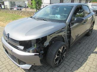 Citroën C4 1.2 Hybrid Aut.23.381km!! Airco-Aut  HalfLeer Navi Camera Headup-Display .... picture 7