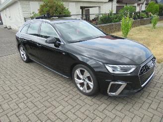 Schadeauto Audi A4  2023/9