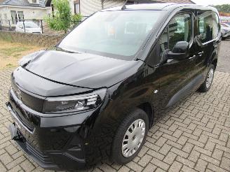 Opel Combo Combo Life 1.2T 22.800km 5-zits Airco Navi Camera CruiseControl VirtualCockpit picture 4