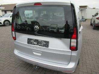 Volkswagen Caddy maxi 2.0TDI  7-Zits  iQ-Drive Climatronic Camera Navi>Android of Carplay CruiseControl Front Assist Pdc.... picture 3