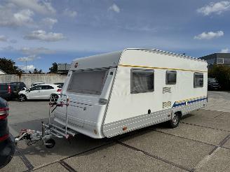 Vaurioauto  caravans Burstner  Ventana 530 TK Avantgarde 2000/3