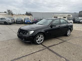 Coche accidentado Mercedes C-klasse C180 Class 125 2011/11
