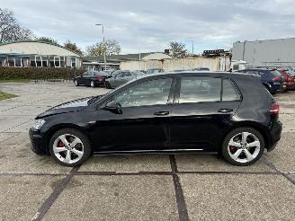 Volkswagen Golf 2.0 TSI GTI 5 drs picture 22