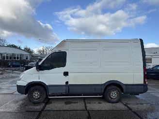 Iveco Daily 35S11V 300 H2 L picture 14