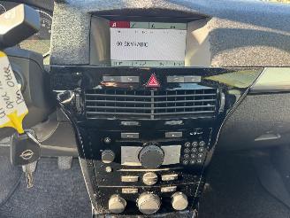 Opel Astra 1.6 Wagon picture 8