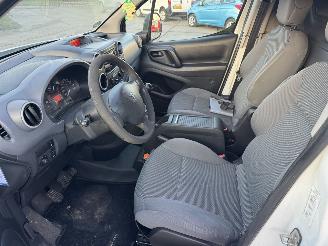 Peugeot Partner 1.6 e-HDI XT Profit picture 5
