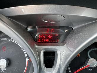 Ford Fiesta 1.25 Titanium picture 8