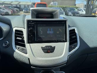 Ford Fiesta 1.6 TDCI Titanium picture 8