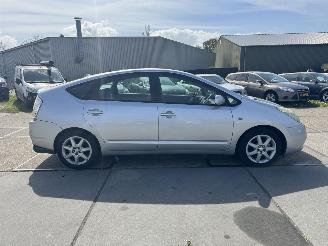 Toyota Prius 1.5 VVT-I picture 23