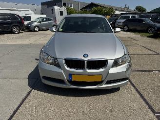 BMW 3-serie 318i picture 11