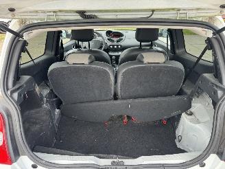 Renault Twingo 1.2 16v Collection picture 14