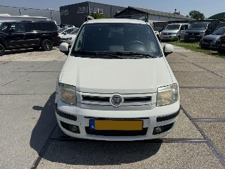 Fiat Panda 1.2 Emotion picture 11
